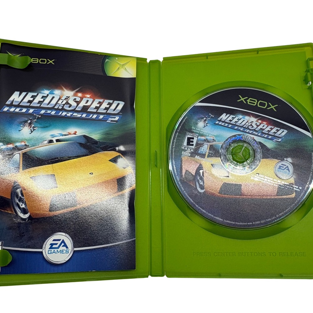 Need for Speed Hot Pursuit 2 Xbox Video Game Black Case EA Games